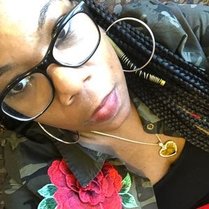 Meet your Posher, Kelise